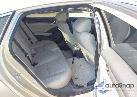 2018 Honda Accord Touring 2.0T z USA, uszkodzony, nr VIN 1HGCV2F98JA032613